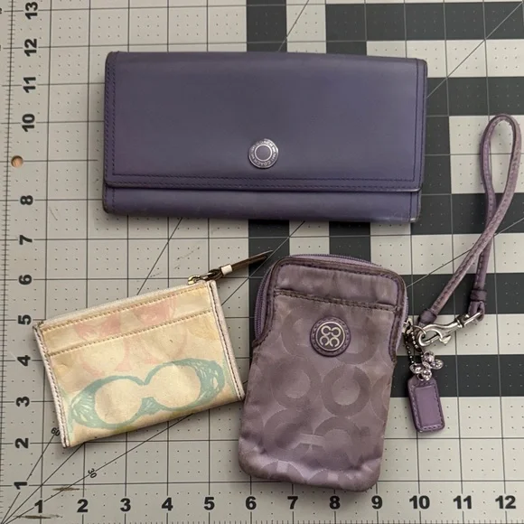 Coach Purple Wallet and Accessories Lot - Picture 1 of 5